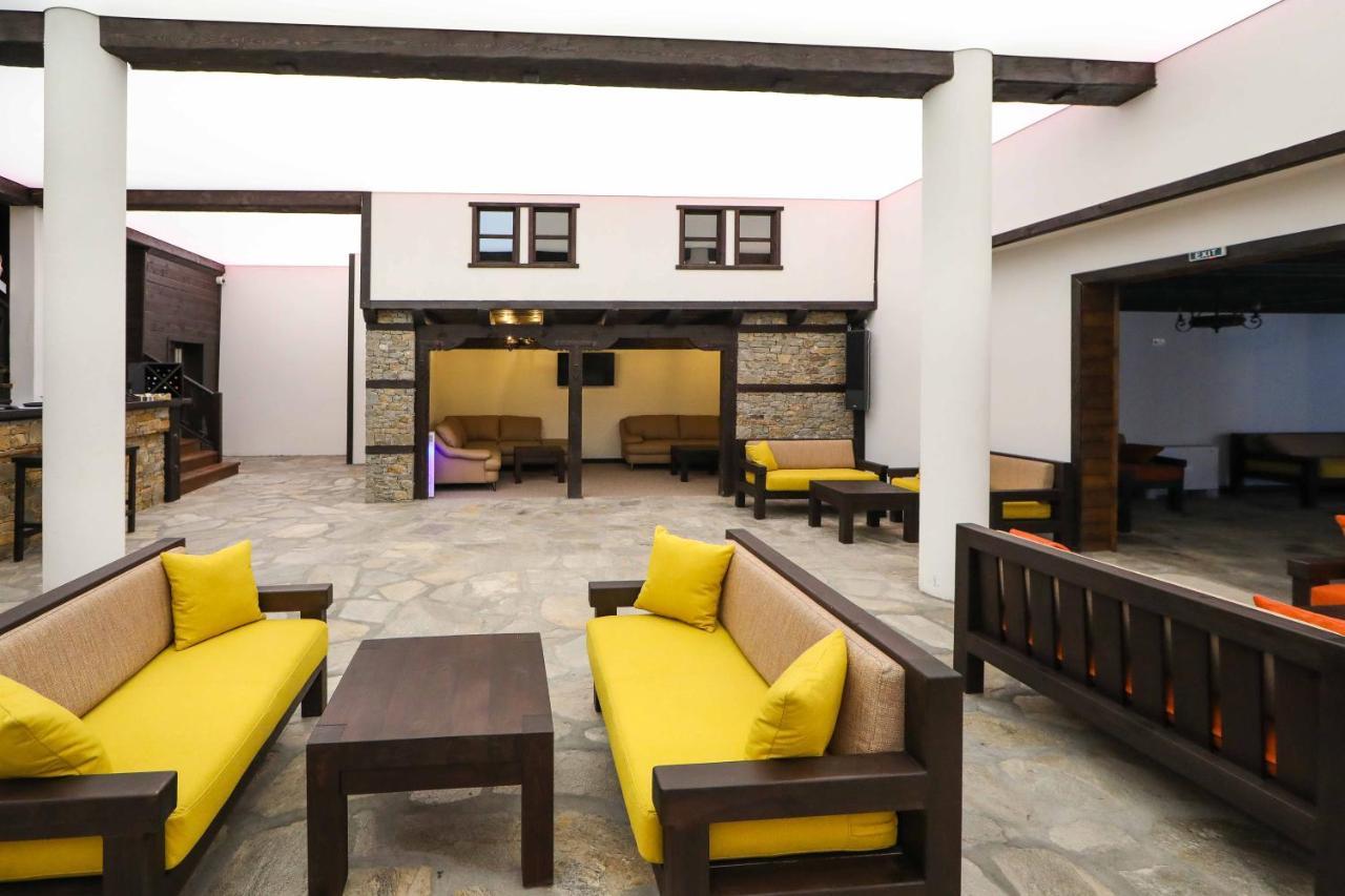 Hotel Leshten Dış mekan fotoğraf