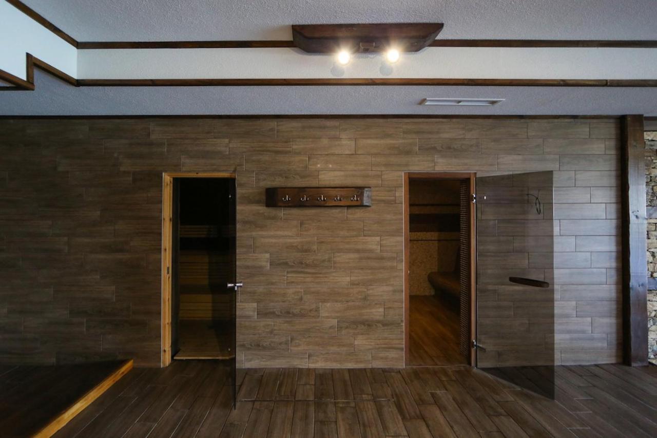 Hotel Leshten Dış mekan fotoğraf