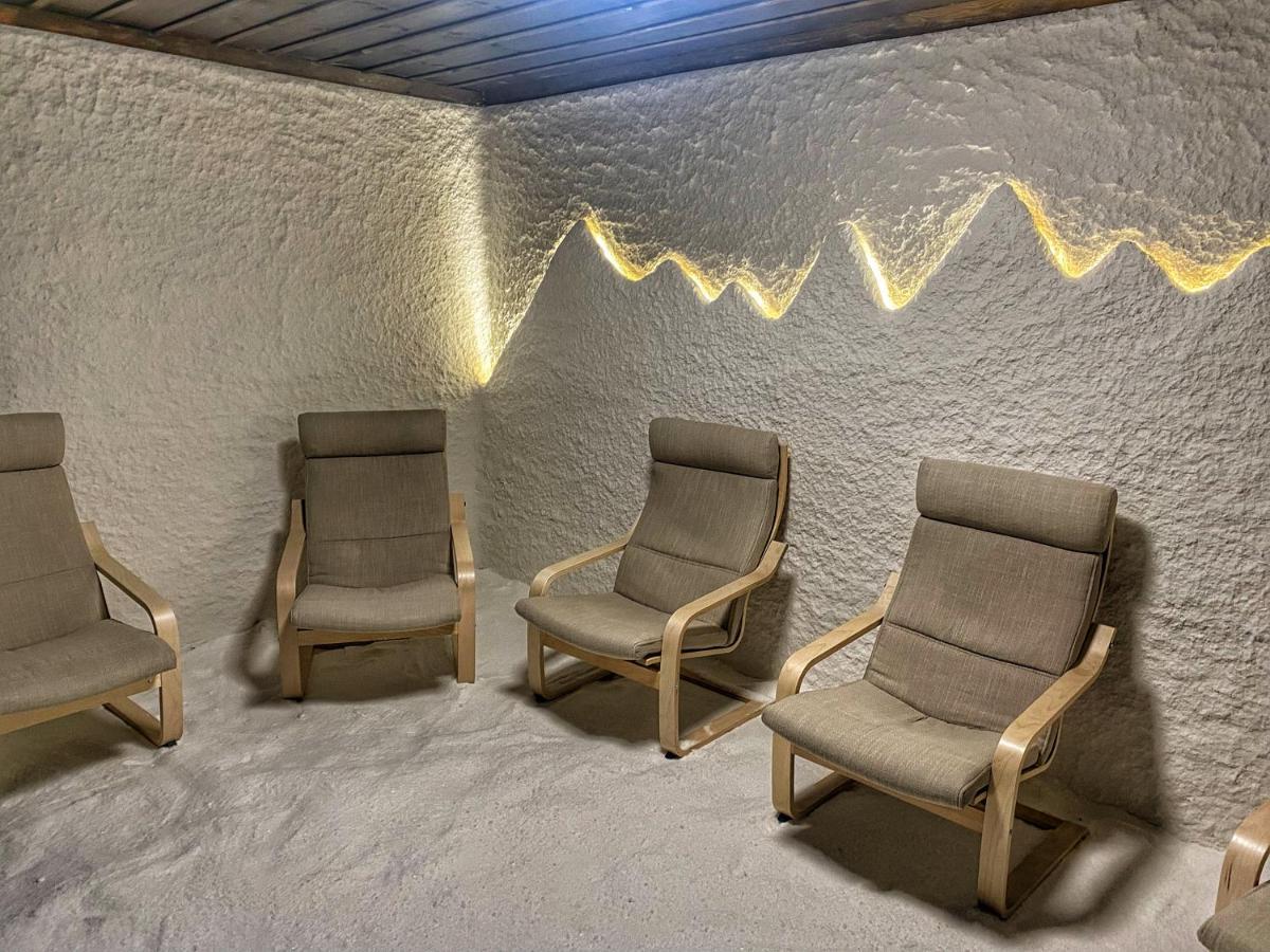 Hotel Leshten Dış mekan fotoğraf