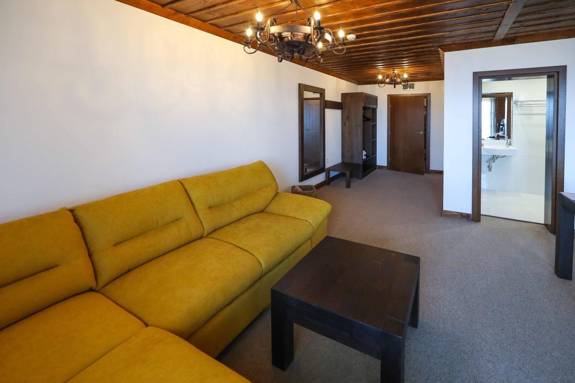 Hotel Leshten Oda fotoğraf