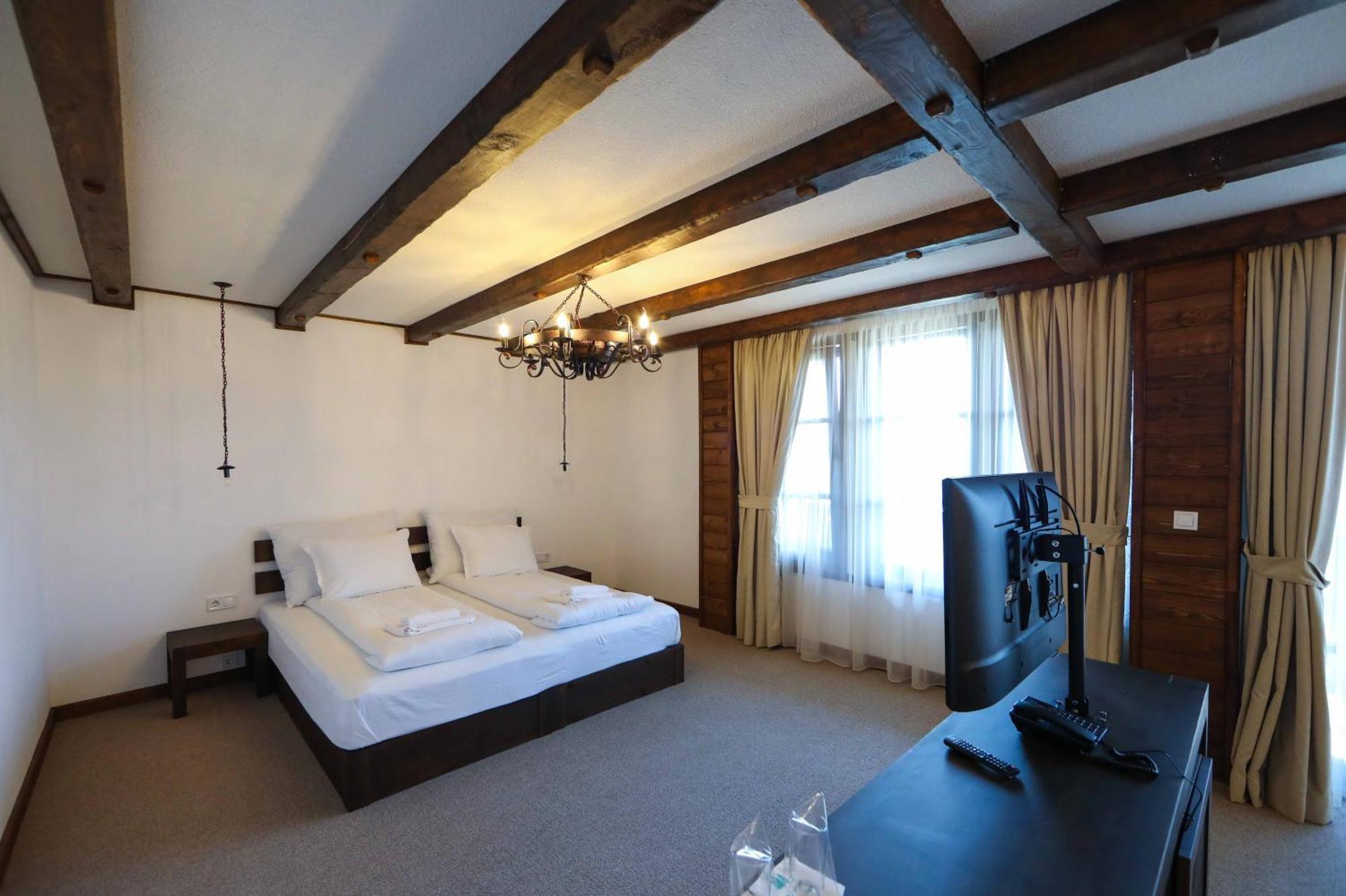 Hotel Leshten Oda fotoğraf