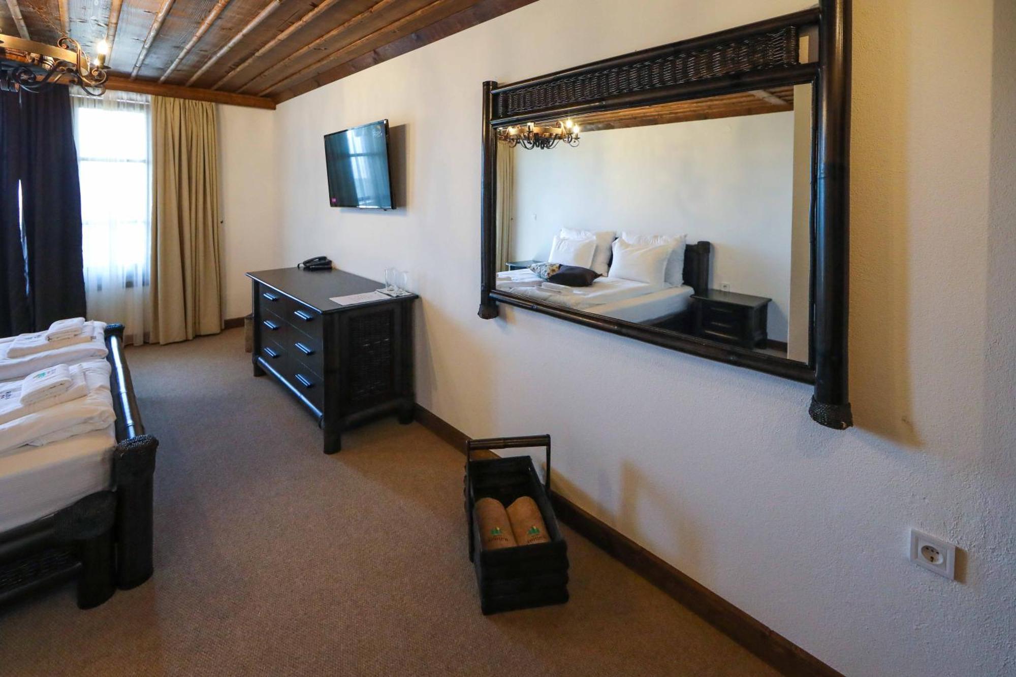 Hotel Leshten Oda fotoğraf