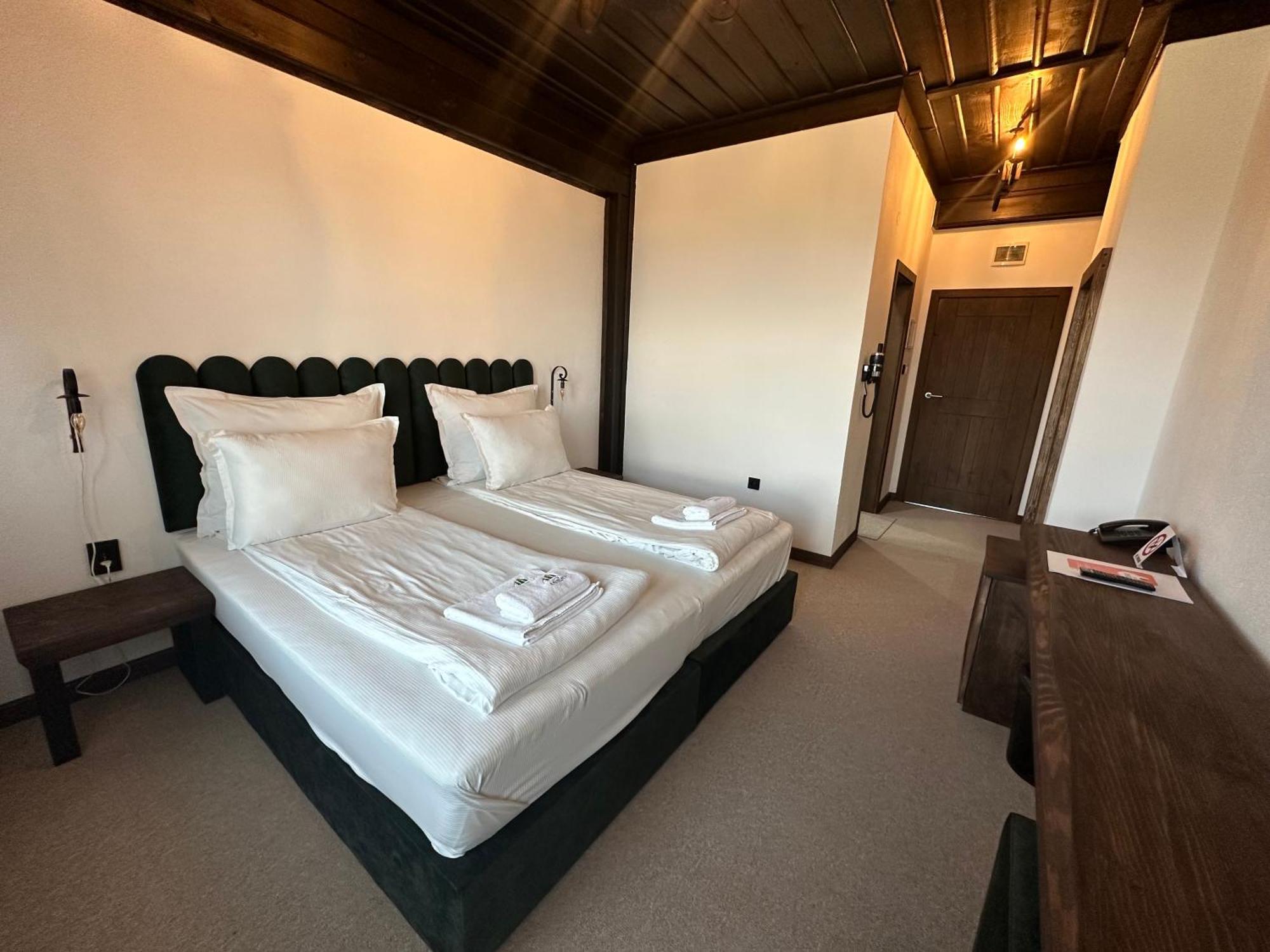 Hotel Leshten Dış mekan fotoğraf