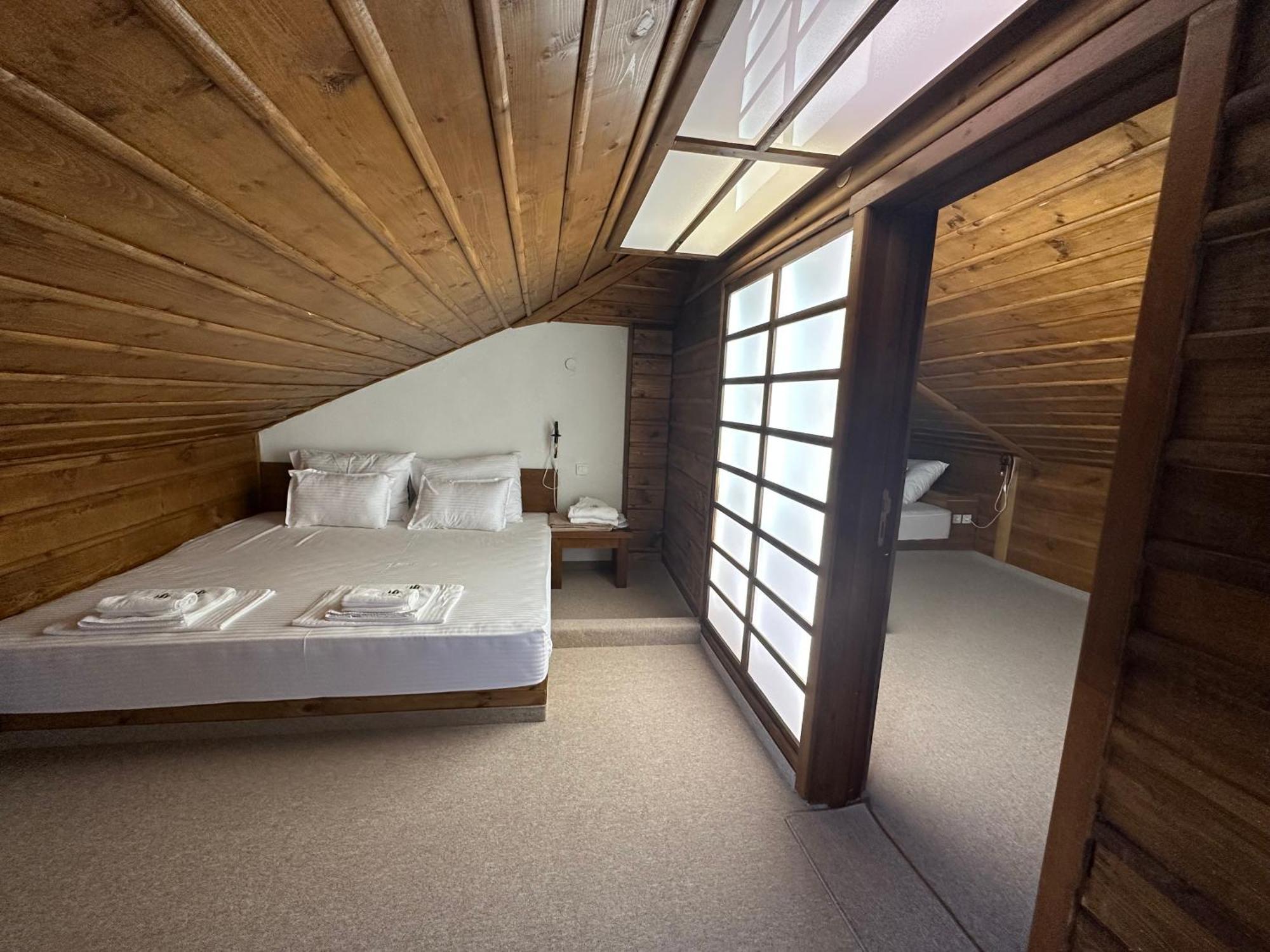 Hotel Leshten Dış mekan fotoğraf